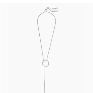 Kendra Scott Tegan necklace in silver.